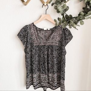 Gap Black & Pink Short Sleeve Top